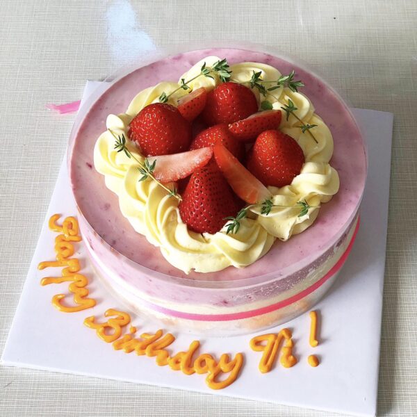 Custom Birthday Cake in Hoian - Image 2