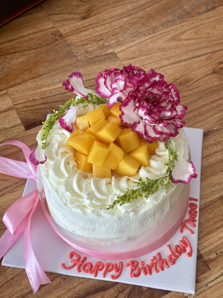 Mango Short Cake
